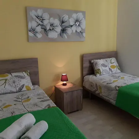Bugibba Square Lejlighed San Pawl il-Baħar